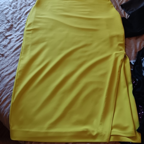 Green yellow Express side slit pencil skirt - Picture 6 of 7